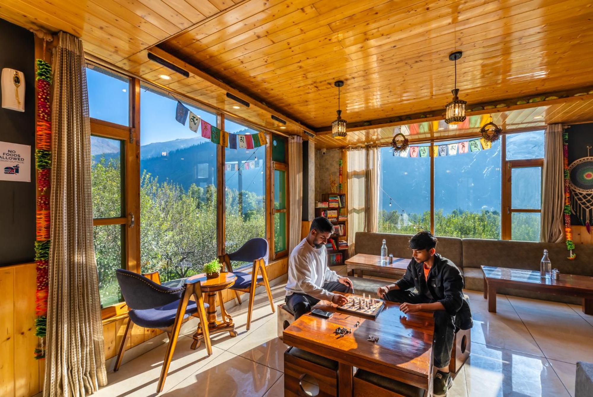 The 14 Gables, A Boutique Stay - Pet Friendly Hotel Manali  Bagian luar foto