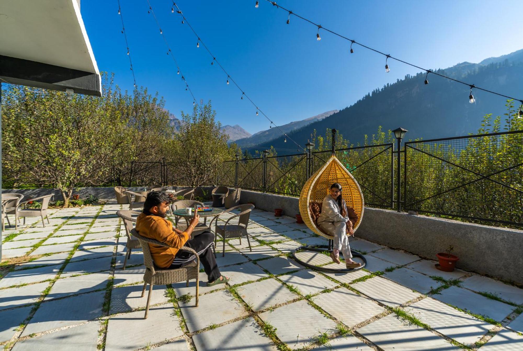 The 14 Gables, A Boutique Stay - Pet Friendly Hotel Manali  Bagian luar foto