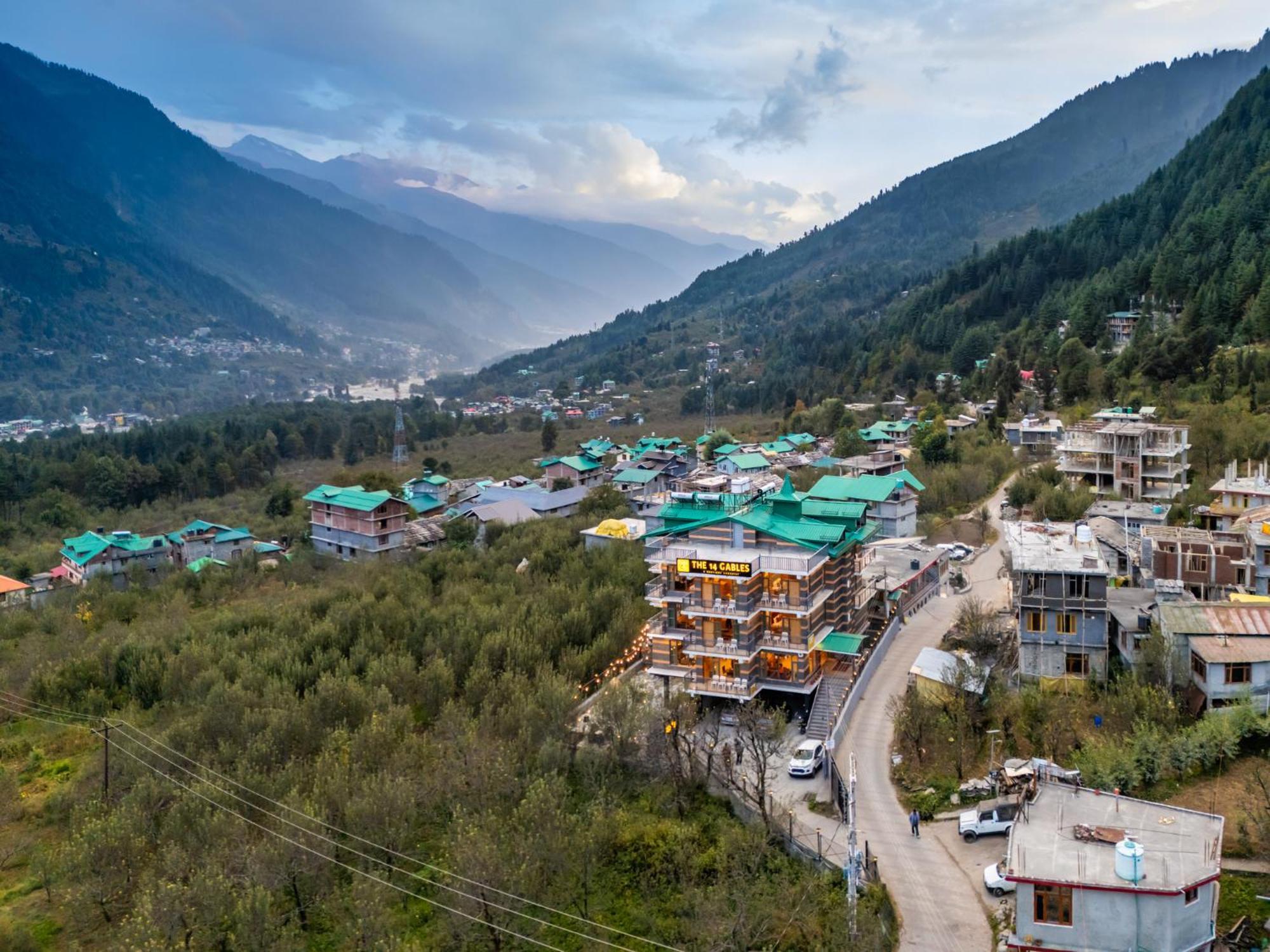 The 14 Gables, A Boutique Stay - Pet Friendly Hotel Manali  Bagian luar foto