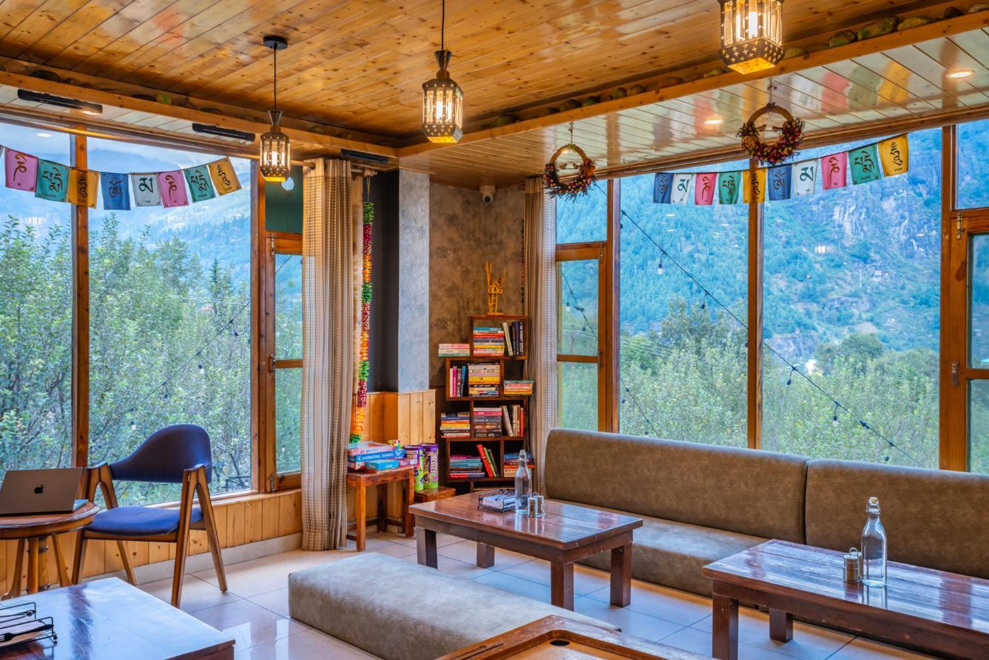 The 14 Gables, A Boutique Stay - Pet Friendly Hotel Manali  Bagian luar foto