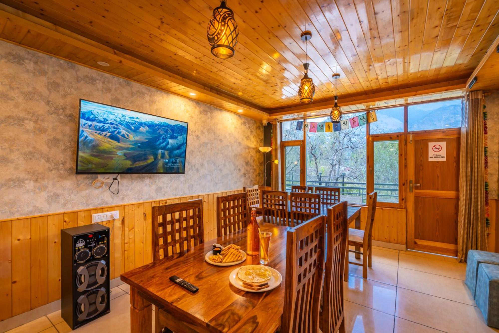 The 14 Gables, A Boutique Stay - Pet Friendly Hotel Manali  Bagian luar foto