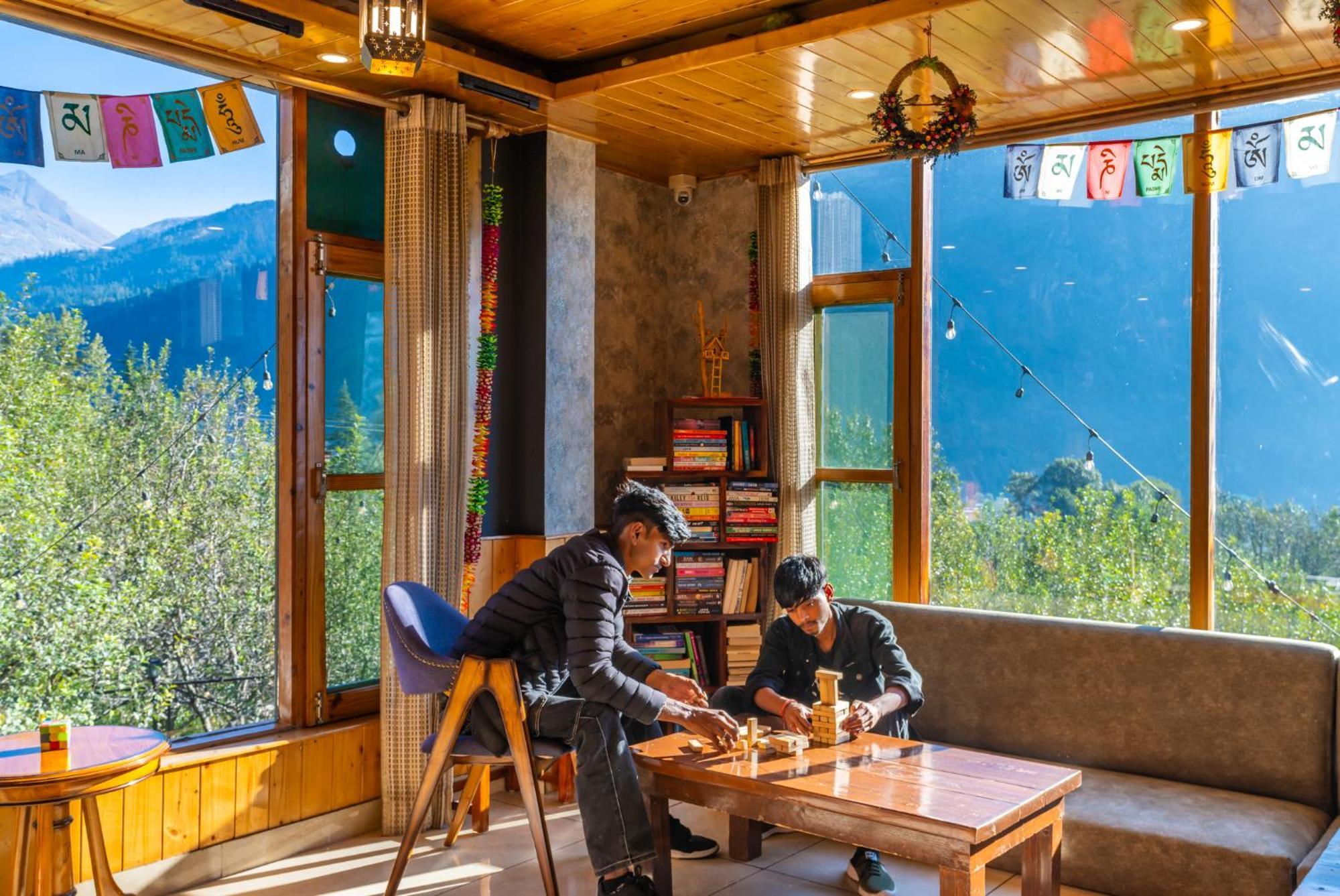 The 14 Gables, A Boutique Stay - Pet Friendly Hotel Manali  Bagian luar foto